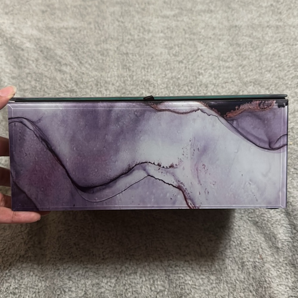 Epoxy box - Picture 2 of 4